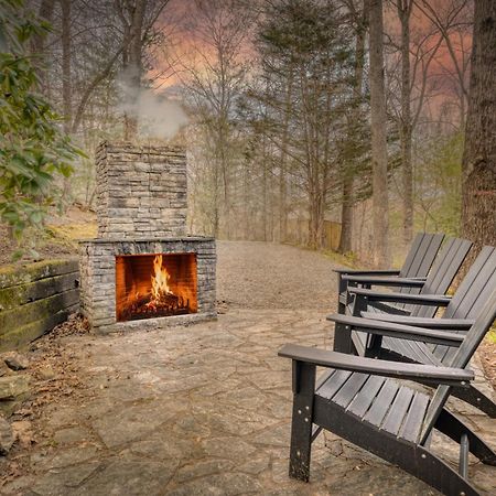 Secluded Sunrise Ridge-10 Min From Blue Ridge, King Beds, Hot Tub, 2 Porches, Fireplace Wood Burning, Mountain View, Cozy Extérieur photo
