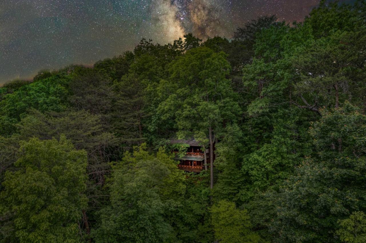 Secluded Sunrise Ridge-10 Min From Blue Ridge, King Beds, Hot Tub, 2 Porches, Fireplace Wood Burning, Mountain View, Cozy Extérieur photo