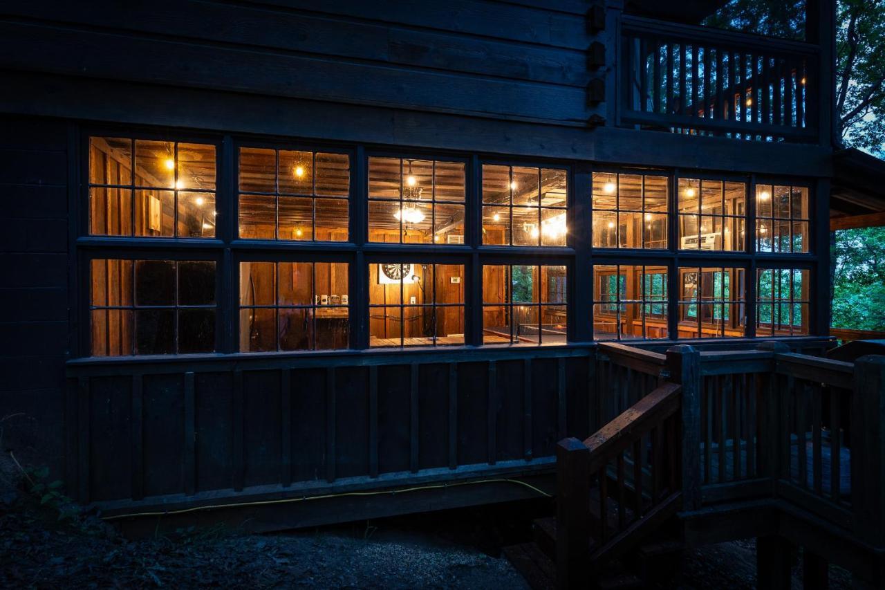 Secluded Sunrise Ridge-10 Min From Blue Ridge, King Beds, Hot Tub, 2 Porches, Fireplace Wood Burning, Mountain View, Cozy Extérieur photo
